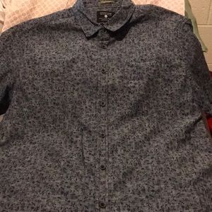 Men denim &flowershirt